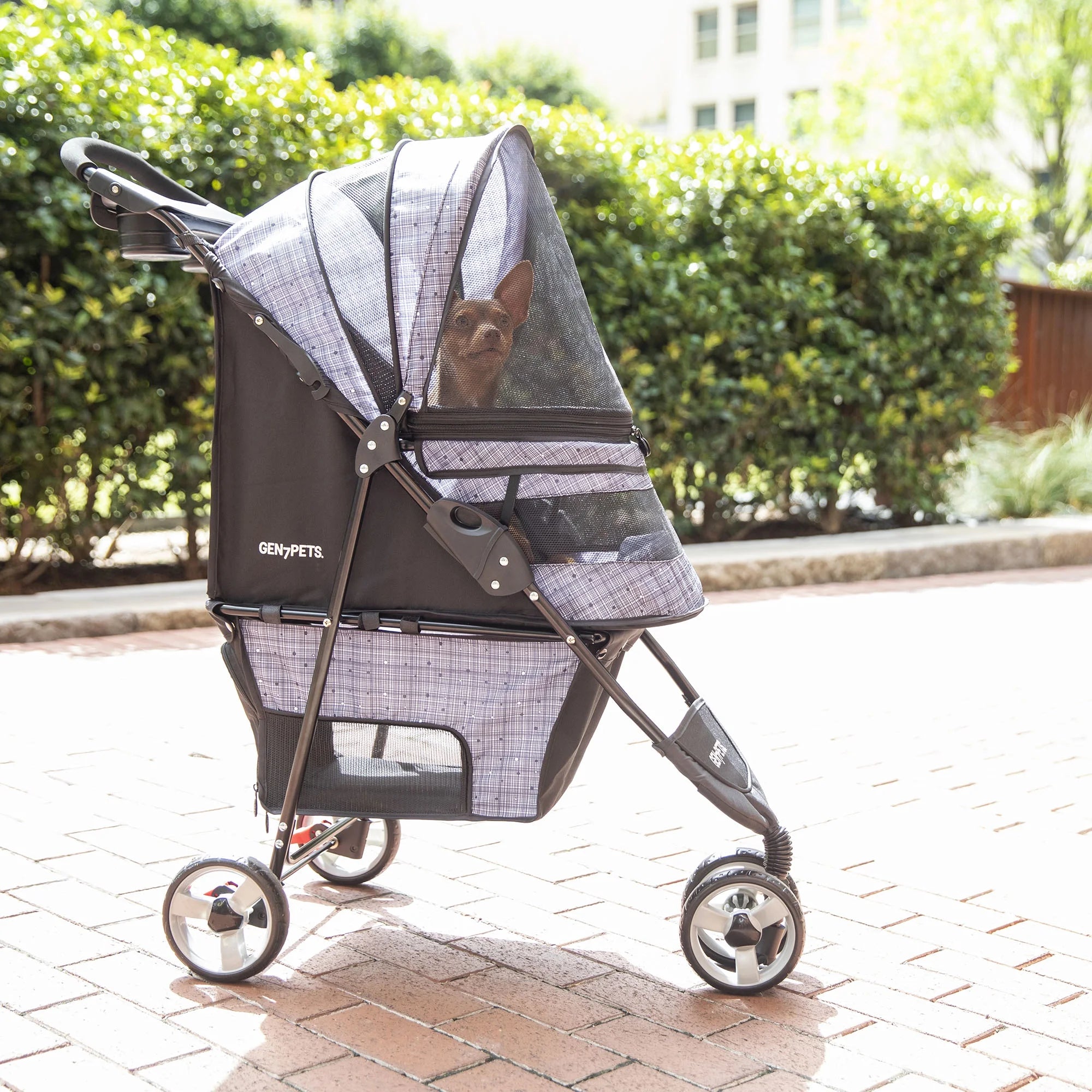 Promenade 4 Wheeled 35"L Pet Stroller for Dogs up to 50 Lb, Black Onyx, 20 Lb